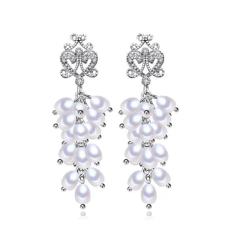 Majesty Diamonds MDS210053 Teardrop White Freshwater Pearl Chandelier Drop & Dangle Earrings in 0.925 White Sterling Silver