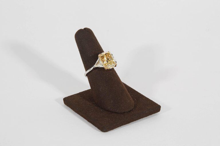 Lovely 5 Carat Fancy Yellow Engagement Ring GIA Certified 5.02 CT
