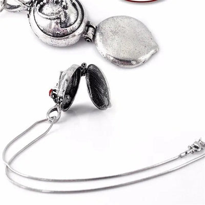 Lockets