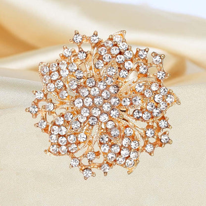 Fashion Jewelry Beautiful Silver Plated Rhinestone Crystal Brooch Pin for Woman