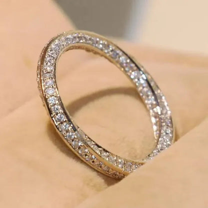 Fashion Stacking Jewelry for Women Rings Exquisite 925 Sterling Silver Ring White Sapphire Diamond Wedding Band Elegant Bride Proposal Engagement Party Accessories Anniversary Gift