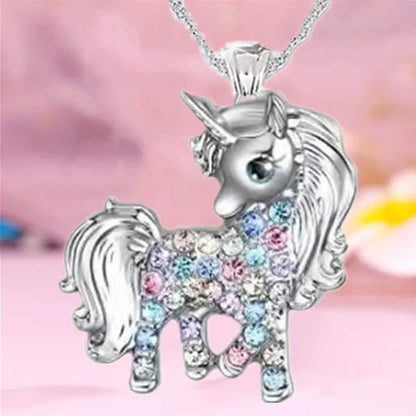 Exquisite Fashion Personality Women'S Unicorn Jewelry Accessories Necklace Zircon Necklace Couple Jewelry Accessories Lovely and Elegant Unicorn Animal Pendant Birthday Wedding Valentine'S Day Anniversary Gift