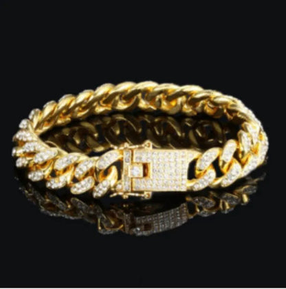 Men's Hip Hop Fashion Luxury 18K Gold and 925 Silver Ice-wound Hip Hop Diamond Watch Miami Cuban Bracelet and Ladies Watch Silver Diamond Bracelet Men and Women Hip Hop Party Jewelry