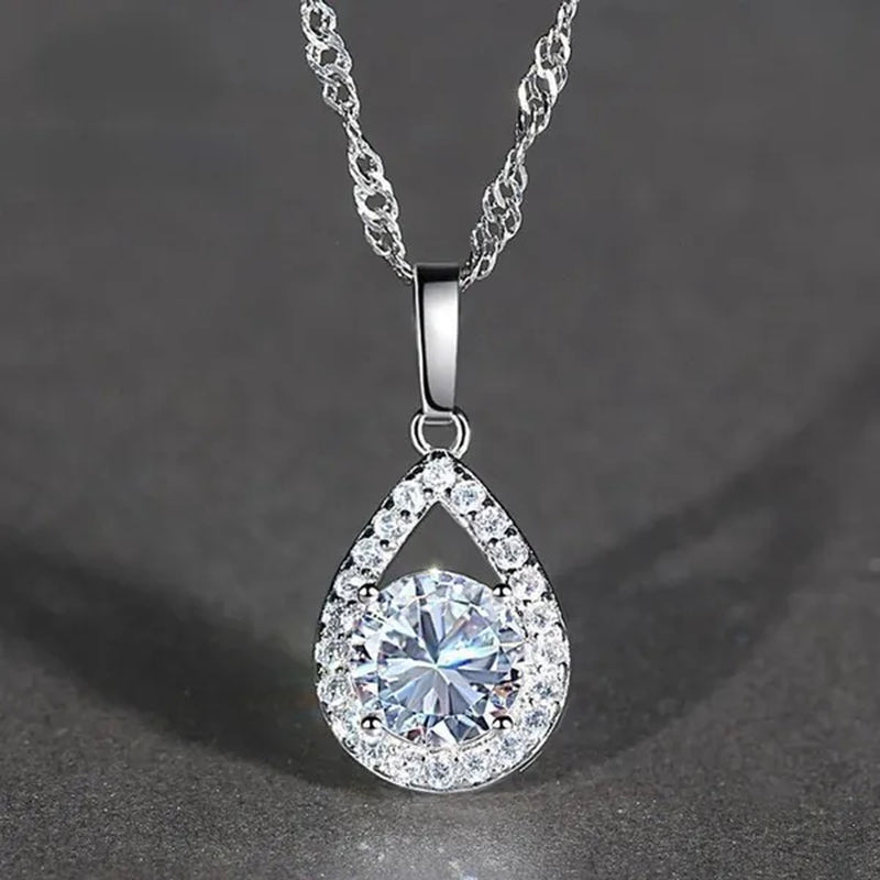 Delicate Teardrop Plated Moissanite Cubic Zirconia Necklace for Women Bridal Engagement Wedding Fine Jewelry Gift