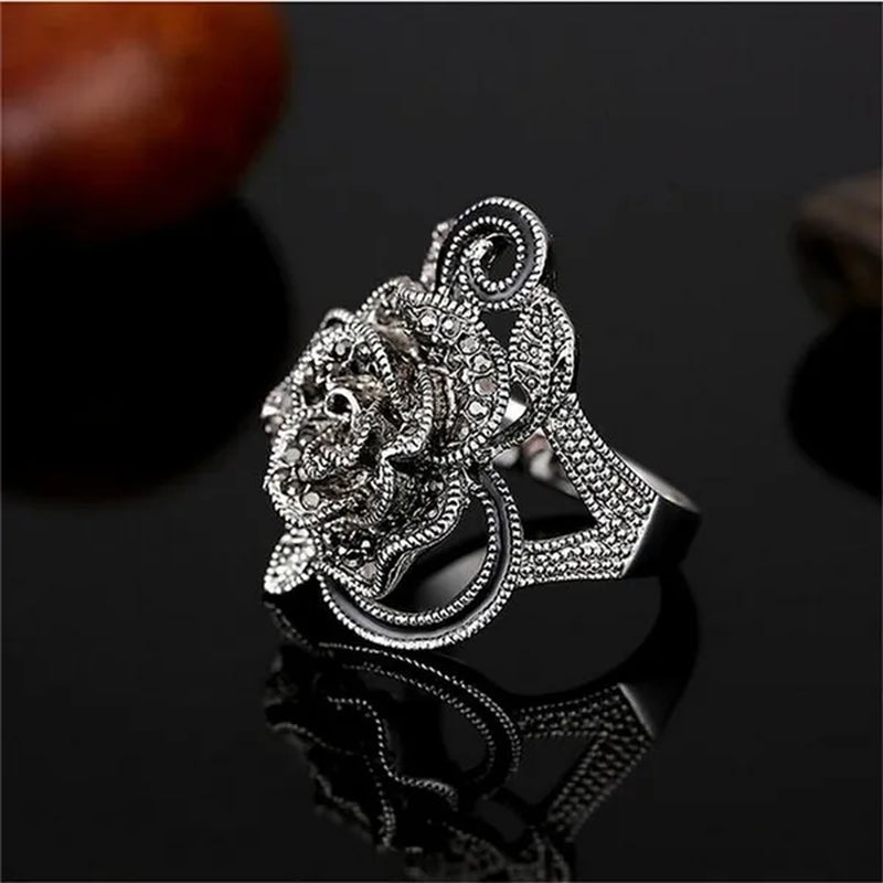 US/UK Trendy Women Retro Rose Flower Ring Black Crystal Vantige Big Flower Rings Jewelry Gift