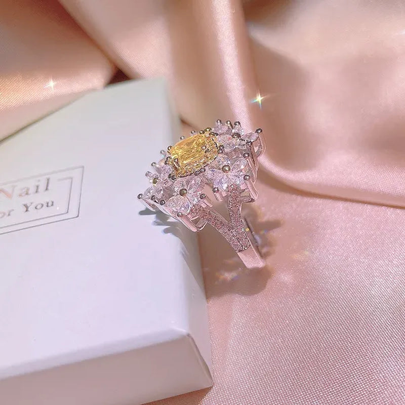 Womens Ladies Citrine Gemstone Bling Crystal Flower Design Crown Ring Adjustable Open Ring Wedding Party Ring Jewelry