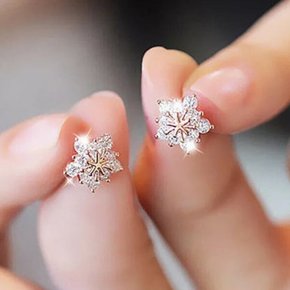 Elegant Stud Earrings Christmas Winter Snowflake Earrings Women Simple Jewelry