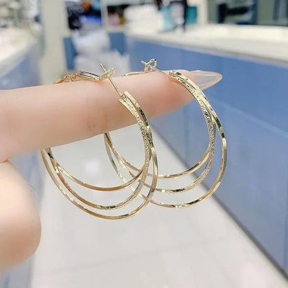 Exquisite Silver Plated Gold Color Three-Layer Circle Exaggerated Simple Earrings Romantic Valentine'S Day Gift Engagement Earrings Wedding Earrings Anniversary Hoop Earrings Women'S European and American Fashion Female Jewelry
