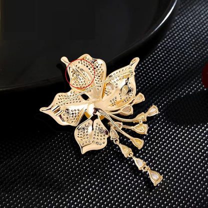 Tassels Collar Pins Flash Diamond Tassel Brooch Corsage Women'S anti Lost Brooch Accessories Silver