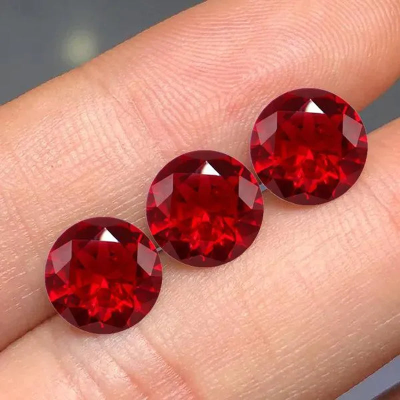 Natural Ruby AAAA+ Unheated 10.50 Cts Natural Mined 11.0mm Sri-Lanka Garnet Red  Ruby Round Cut VVS Loose Gem