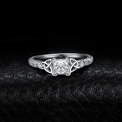 Classic and Fashionable silver-plated Celtic Knot Princess Geometric Cubic Diamond Ring Bridal Engagement Wedding Ring Size 5-11