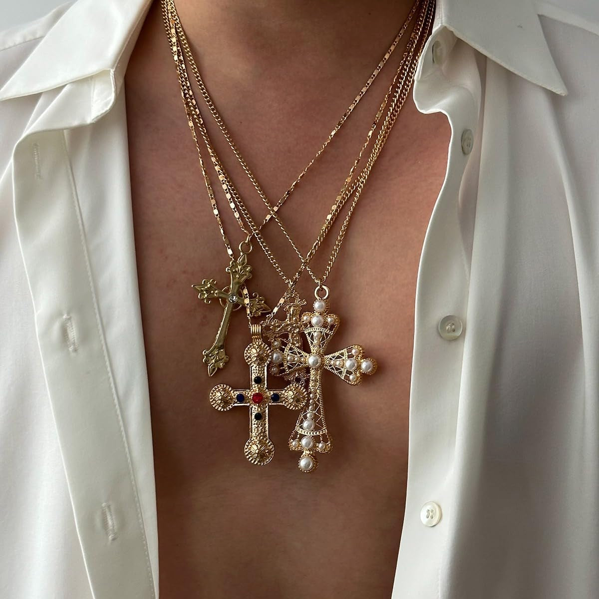 Cross Pendant Necklace Set for Women Punk Grunge Imitation Pearl Cross Layered Chain Necklace Statement Y2K Jewelry