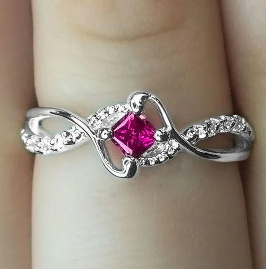 Exquisite Women's Fashion Spiral Princess Cut Ring Twisted Amethyst Stone Silver Ring Promise Anniversary Engagement Wedding Jewelry Rings Gift Size 5-10