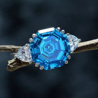 2022 New Style Octagon Cut Sea Blue Sapphire Side Stone Lab Diamond Silver Plated Gemstone Rings for Women Aquamarine Ring