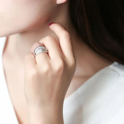 Exquisite luxury women's fashion dazzling ring jewelry  two-tone   white  Zircon ring elegant princess romantic bride engagement wedding ring noble anniversary ring Christmas gift jewelry size US5-11