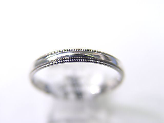 PLATINUM POLISHED BEADED OUTER PLATINUM WEDDING BAND