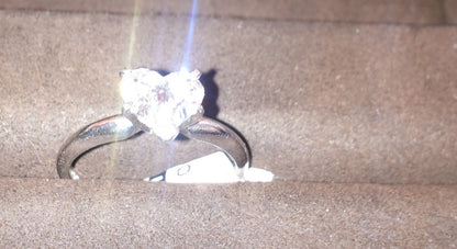 GIA CERTIFIED HEART SHAPE DIAMOND I COLOR VS1 CLARITY SOLITAIRE RING