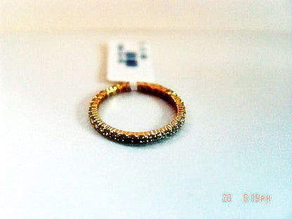 ROUND BRILLIANT ETERNITY BAND YELLOW GOLD