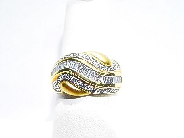 DIAMOND ROUND BRILLIANT BAGUETTE SHAPE BAND