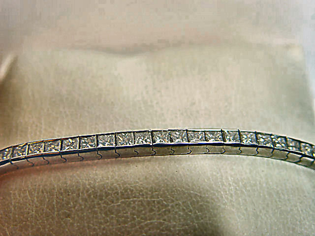 12.15 CT PRINCESS SHAPE DIAMOND 50 DIAMOND CHANNEL SET TENNIS DIAMOND BRACELET