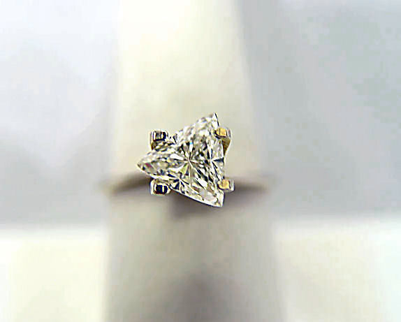 CERTIFIED 7.75X 7.71X 4.31MM TRILLION SHAPE DIAMOND LOOSE DIAMOND