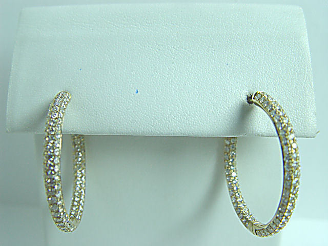 DIAMOND ROUND BR SHAPE PAVE PRONG SET HOOP EARRING INSIDE OUTSIDE SET DIAMOND