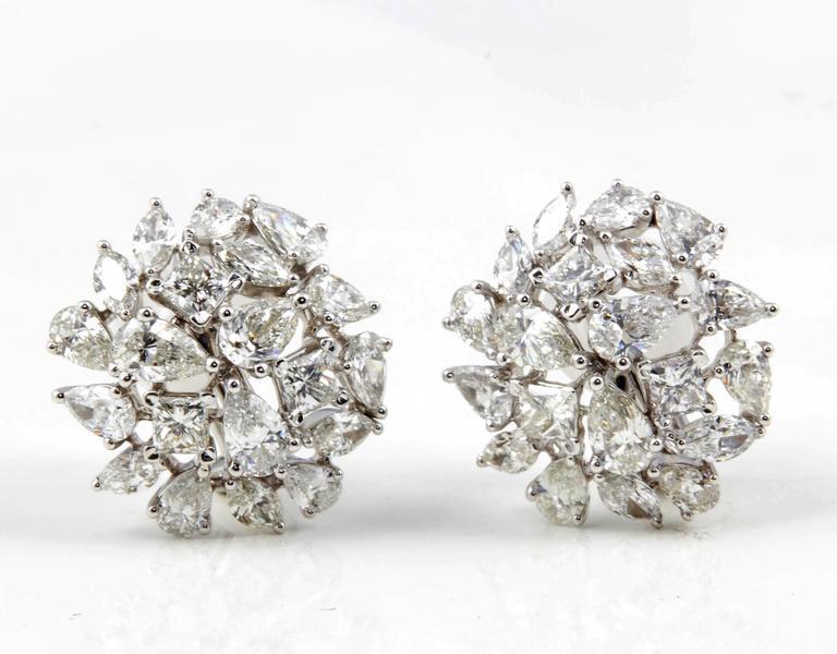6.12 carats of F/G VS pear mrque prncss Multi Shape Diamond Cluster Earring 18 k
