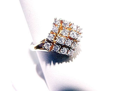 .85 CT 16 STONE 5 POINTERS ROUND BRILLIANT CUT TOP SET