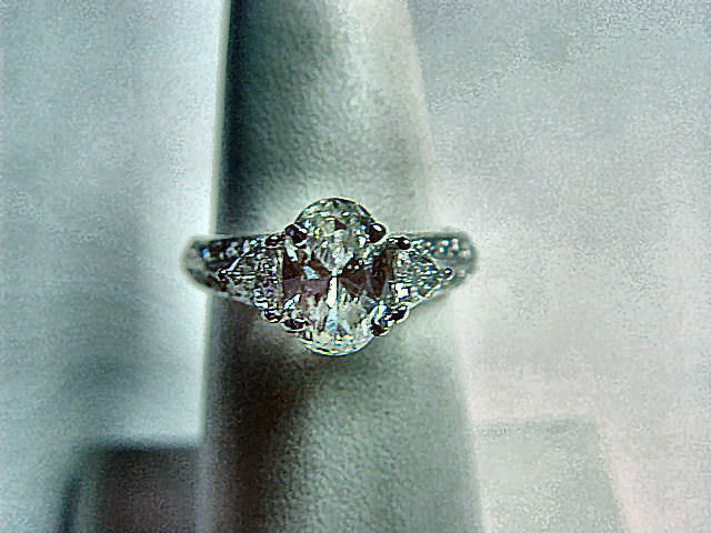 CERTIFIED DIAMOND OVAL SHAPE 8.42X5.70X3.81MM 2 TRILLION ROUND ENGAGEMENT RING