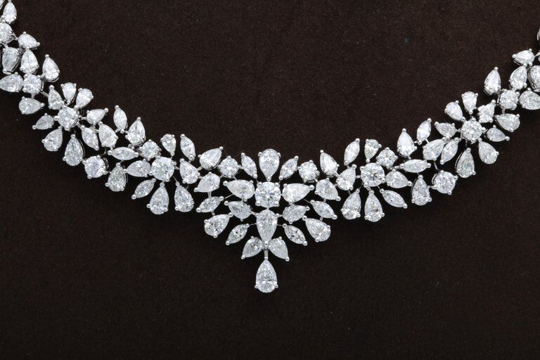 diamond necklace. 20.12 carats of round, pear and marquise shape diamonds 18 k