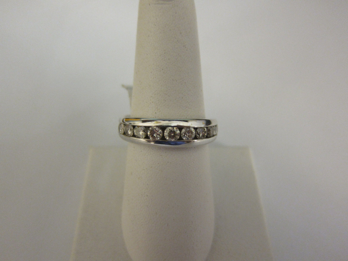DIAMOND ROUND BRILLIANT CHANNEL SET DIAMOND BAND MENS DIAMOND BAND