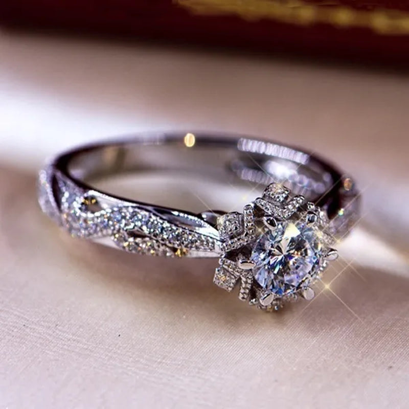 Dazzling Beautiful Women'S Fashion Exquisite Jewelry White Rhinestone Zircon Ring Romantic Bride Princess Engagement Wedding Ring Anniversary Gift Jewelry Size US4-12