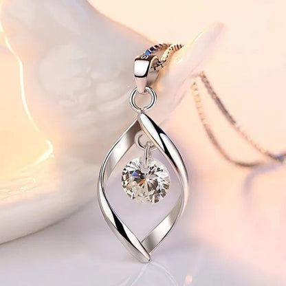 Exquisite Elegant Bridal Wedding Silver Plated Necklace for Women White Sapphire Teardrop Pendant Necklace