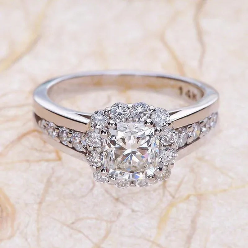 Exquisite Silver Plated Ring Geometry Zircon White Square Women's Ring Water Zircon Ring Accessories Engagement Anniversary Prom Cocktail Party Gift Size 5-11