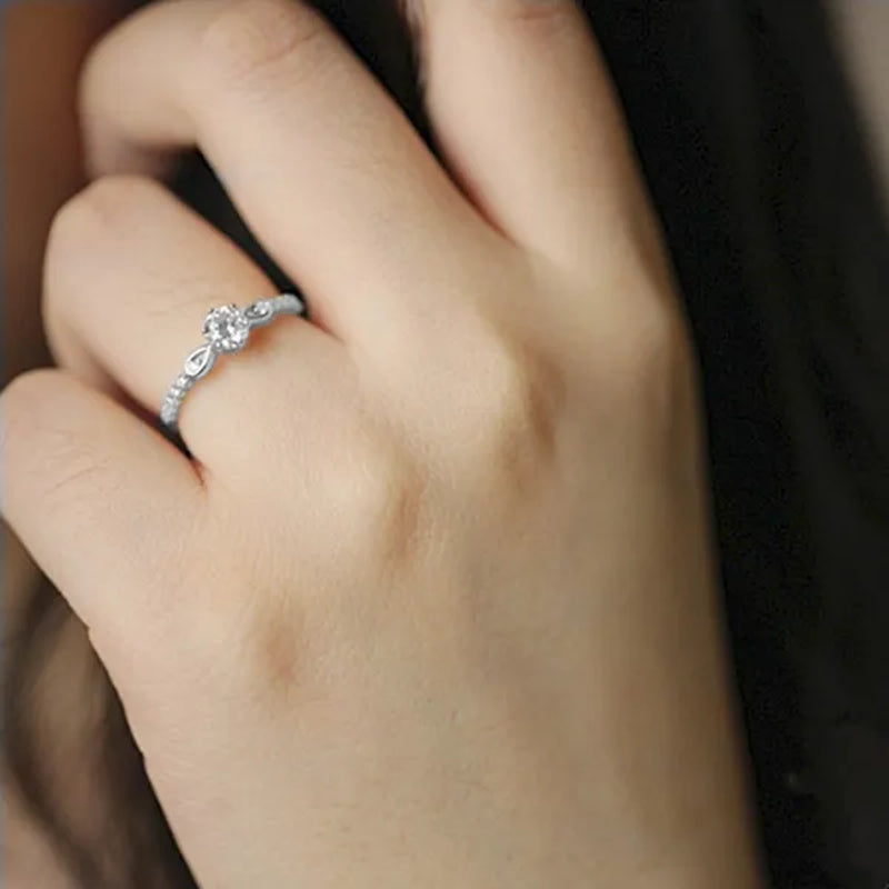 Newest Design Women 18K Gold Plated and 925 Sterling Silver White Sapphire Diamond Thin Ring Wedding Engagement Party Rings Jewelry