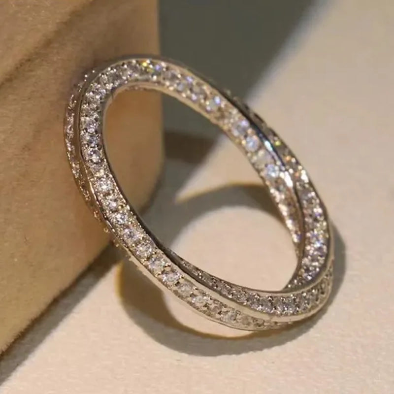 Amazing Jewelry for Women Band Fashion Fully Twisted Eternity Ring Romantic Bride Engagement Wedding Accessories Anniversary Gift Stackable Rings