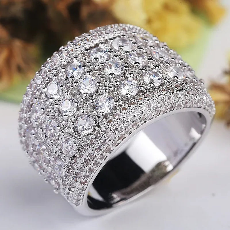 New Luxury Fashion Round Moissanite Diamond Ring Engagement Ring for Women Lady Anniversary Gift Jewelry Christmas Gift