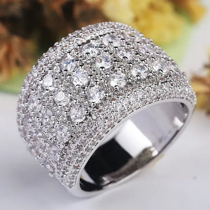 New Luxury Fashion Round Moissanite Diamond Ring Engagement Ring for Women Lady Anniversary Gift Jewelry Christmas Gift