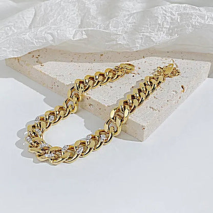 8.5Mm Wide Adjustable Curb Link Chain Bracelet Inlay Delicate Cubic Zirconia CZ Stone for Women Girls Titanium Steel Chunky Cuban Curb Chain Bracelets Bangle Lady Jewelry Silver / Gold