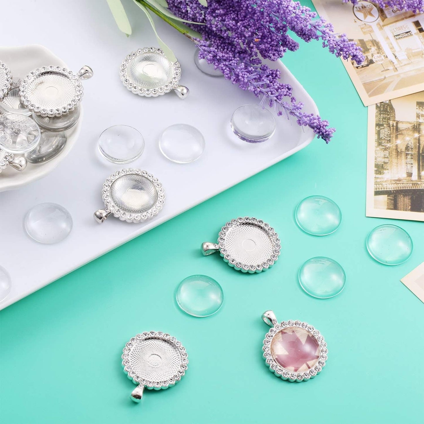 40 Pieces Rhinestone Bezel Pendant Trays Set, Include 20 Pieces round Bezel Trays Cabochon Pendant Setting with 20 Pieces Clear Glass Cabochons for Photo Pendant DIY Jewelry Craft Making