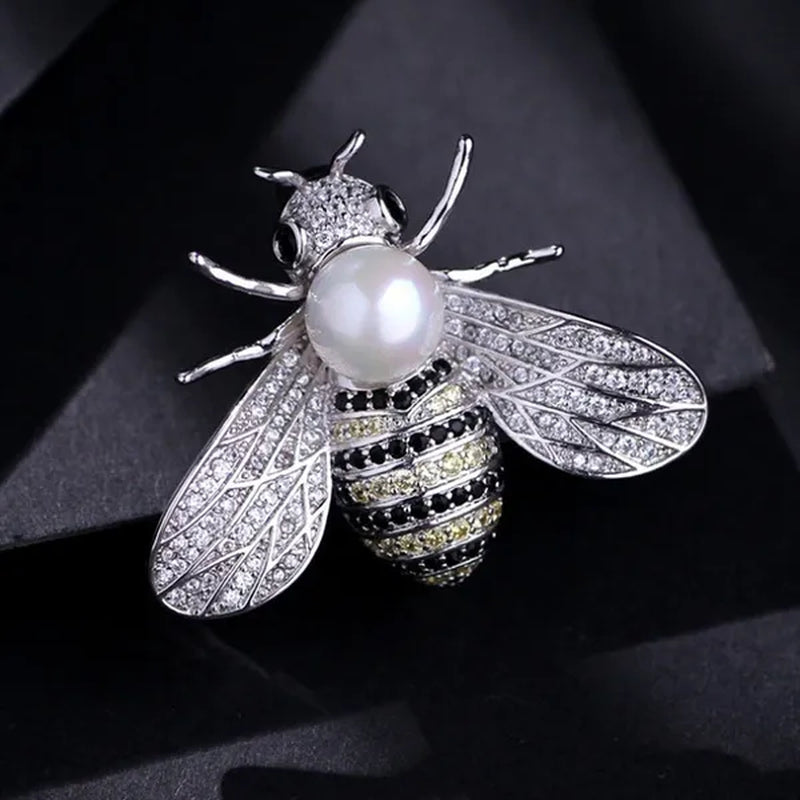 New Brand Design Insect Series Brooch Women Delicate Little Bee Brooches Crystal Rhinestone Pin Brooch Jewelry Gifts For Girl