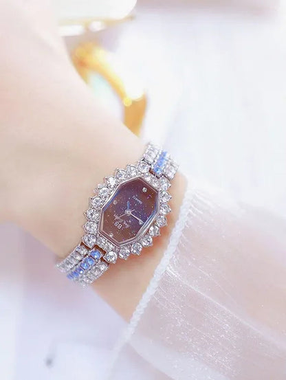 BS Brand Fashion Watches Women Ladies Diamonds Small Bracelet Watch Green Stone Gold Waterproof Montre Femme