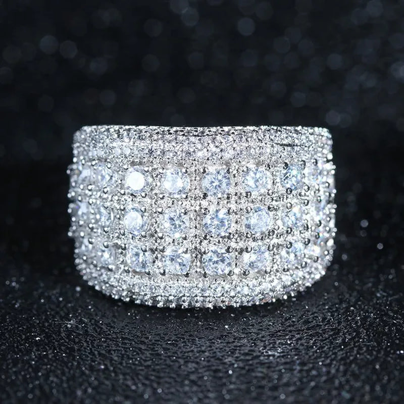New Luxury Fashion Round Moissanite Diamond Ring Engagement Ring for Women Lady Anniversary Gift Jewelry Christmas Gift