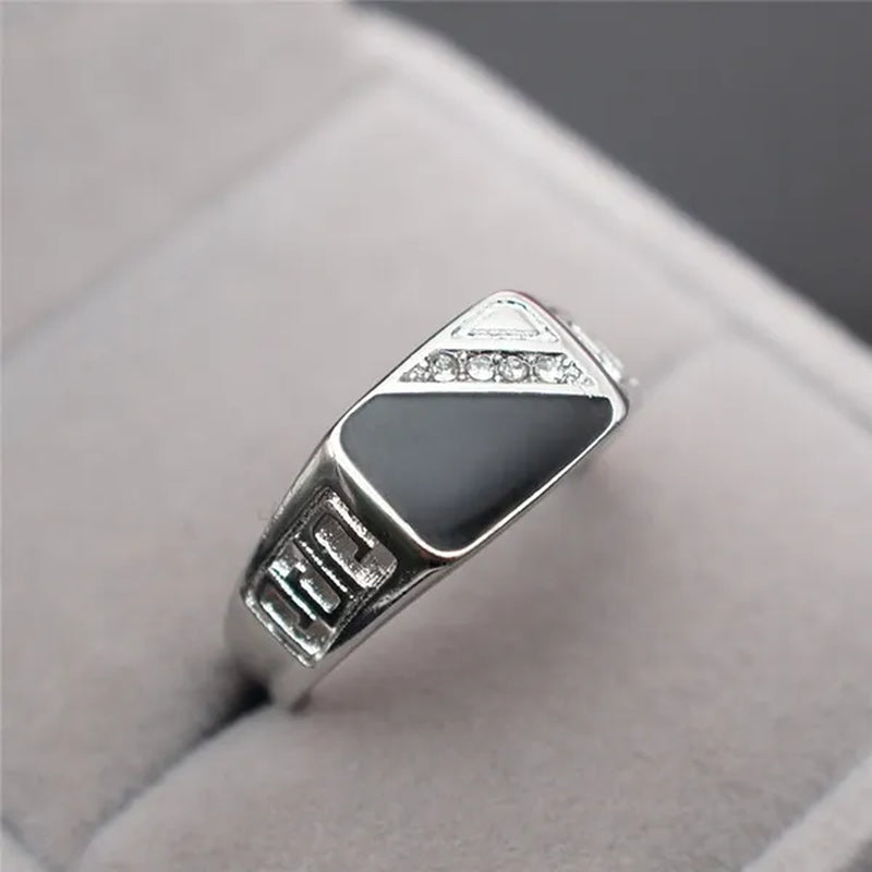 Fashion Male Jewelry Classic Gold Color White Sapphire Diamond CZ Wedding Ring Black Enamel Agate Rings for Men Christmas Party Gift Size 7 8 9 10 11 12