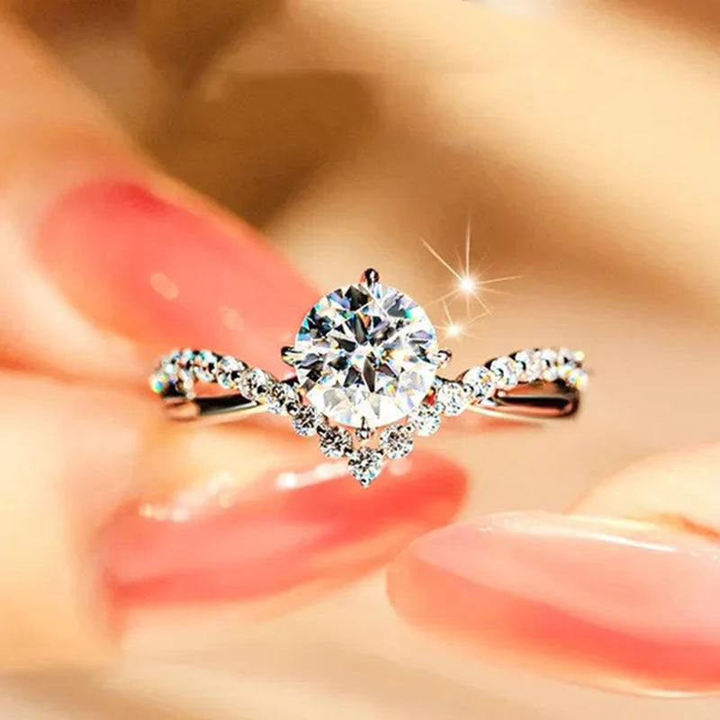 Luxury 925 Sterling Silver White Sapphire Ring round Cut Moissanite Diamond Jewelry for Women Rings Beautiful Bride Proposal Engagement Wedding Accessories Party Anniversary Gift