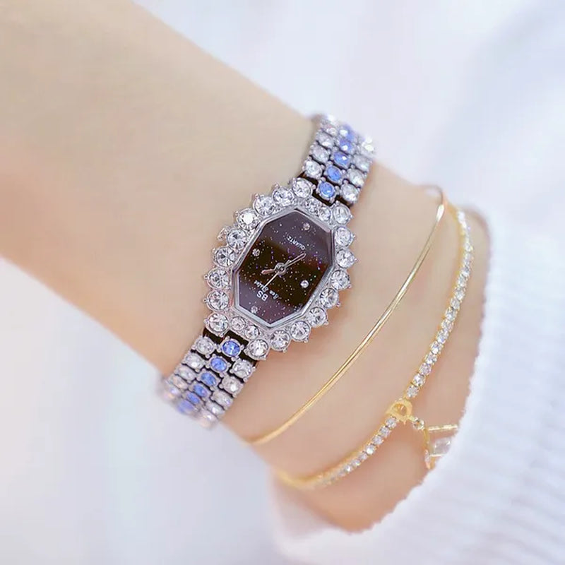 BS Brand Fashion Watches Women Ladies Diamonds Small Bracelet Watch Green Stone Gold Waterproof Montre Femme