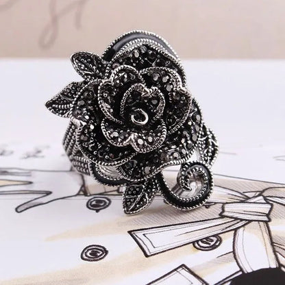 US/UK Trendy Women Retro Rose Flower Ring Black Crystal Vantige Big Flower Rings Jewelry Gift