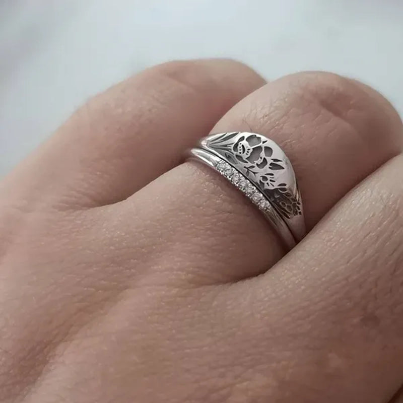 2Pcs/Set Women'S Fashion Jewelry Exquisite 925 Sterling Silver Ring Personality Carved Rose Flower Stackable Diamond Wedding Rings Set Beautiful Princess Bride Proposal Engagement Cocktail Party Accessories Anniversary Gift Size US4-12 Bague Femme