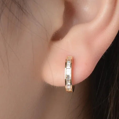 Women Glamorous 18k gold plated  Micro Cube Diamond Dailywear Earrings Wedding Engagement Party Ear Stud Jewelry