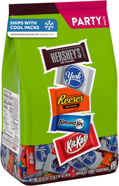 Hershey Assorted Chocolate Flavored Snack Size, Candy Party Pack, 33.43 Oz